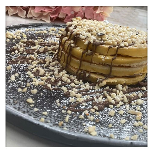 Aura by Porcelite plates for desserts
